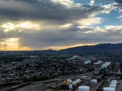 Texas Hindu Campground donated USD 1-75 million Indian-American couple Subhash Gupta and Sarojini Gupta construction first Hindu campsite in Texas | Texas Hindu Campground:  17.5 लाख अमेरिकी डॉलर दान, हिंदू युवा शिविर-स्थल में भागीदारी, भारतीय-अमेरिकी दंपति को सलाम!