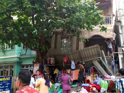 Myanmar Thailand Earthquake Helpline number issued for Indians living in Thailand after the earthquake many Indians returned to their country | Myanmar, Thailand Earthquake: भूकंप के बाद थाईलैंड में रह रहे भारतीयों के लिए जारी हुआ हेल्पलाइन नंबर, कई भारतीय लौटे वतन