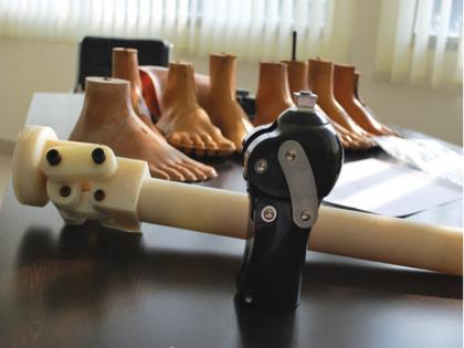 Jaipur foot will implant artificial limb to 500 amputee soldiers in Syria | विश्व प्रसिद्ध 'जयपुर फुट' सीरिया में 500 विकलांगों की बढ़ाएंगे जीवन रफ्तार 