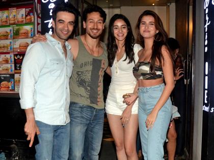 स्टूडेंट ऑफ द ईयर 2 की सक्सेस देख पार्टी मूड में दिखे टाइगर श्रॉफ, अनन्या पांडे और तारा सुतारिया, देखें Pics