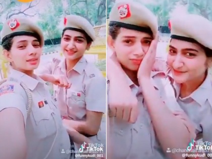 Two woman Delhi Police make TikTok video viral on social media | दिल्ली की दो महिला पुलिसकर्मी ने वर्दी पहन ऑन ड्यूटी बनाया Tik Tok वीडियो, सोशल मीडिया पर छाया