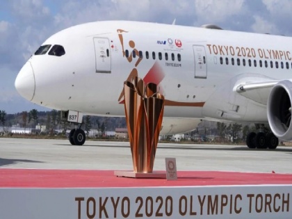 Tokyo 2020: Olympic flame arrives in Japan | Tokyo 2020: कोरोना के प्रकोप के बीच जापान पहुंची ओलंपिक मशाल, हुआ फीका स्वागत