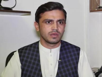 tolo news journalist thrashed held at gunpoint by taliban while kabul reporting in afghanisan | तालिबानियों ने टोलो न्यूज के पत्रकार के साथ की मारपीट, काबुल में रिपोर्टिंग के दौरान कैमरा और फोन भी छीन लिया tolo news journalist thrashed held at gunpoint by taliban while kabul reporting in afghanisan | तालिबानियों ने टोलो न्यूज के पत्रकार के साथ की मारपीट, काबुल में रिपोर्टिंग के दौरान कैमरा और फोन भी छीन लिया