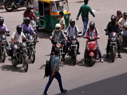 New Traffic Rules: New motor vehicle law in Maharashtra currently postponed | New Traffic Rules: महाराष्ट्र में नया मोटर वाहन कानून फिलहाल स्थगित
