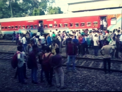 uttar pradesh One killed six injured after being hit by a train at Mathura station | उत्तर प्रदेश: मथुरा स्टेशन पर बड़ा हादसा, ट्रेन की टक्कर से एक की मौत 6 गंभीर रूप से घायल