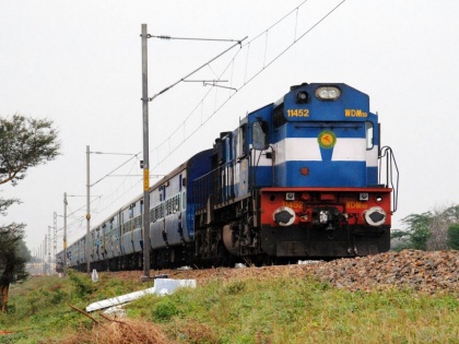 Good news for railway passengers! Indian railway to be launch Mechanized Laundry Project by February 2019 | रेल यात्रियों के लिए खुशखबरी! फरवरी 2019 से शुरू होगा मैकेनाइज्ड लॉन्ड्री प्रोजेक्ट