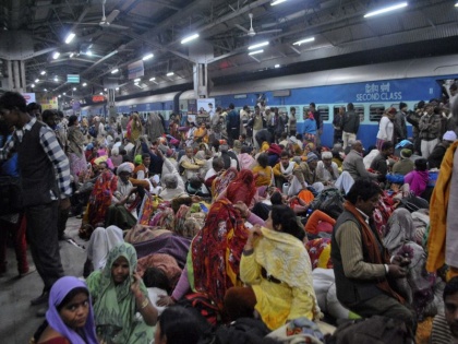 Chhath Puja 2018: Ways to reach Bihar at last minute to celebrate Chhath with family, through train and bus | छठ पूजा के बचे हैं 2 दिन, ट्रेन नहीं मिल रही है तो इस आसान तरीके से बिना परेशानी 20 घंटे में पहुंचे बिहार