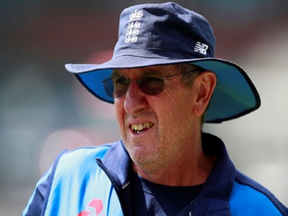 england coach trevor baylis says winning test series against india is like winning ashes | भारत को हराकर इंग्लैंड के कोच बोले- 'ये जीत ऑस्ट्रेलिया के खिलाफ एशेज जीतने के बराबर'