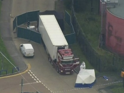 UK truck autopsy case: Migrants fear to be Vietnamese, first comes out to be Chinese | ब्रिटेन ट्रक शव मामला: प्रवासियों के वियतनामी होने की आशंका, पहले सामने आई थी चीनी होने की बात
