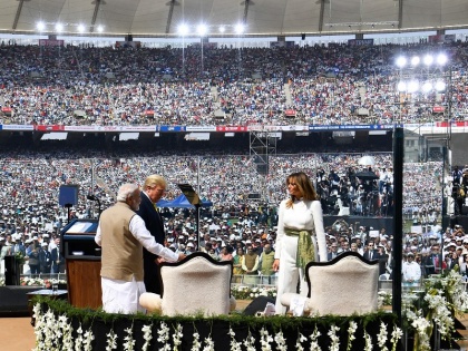 Know all about World's Largest Sardar Patel Stadium, Motera Stadium welcomes US President Donald Trump | Motera Stadium: जानें क्या है सरदार पटेल स्टेडियम की खासियत, जहां हो रहा है डोनाल्ड ट्रम्प का भव्य स्वागत