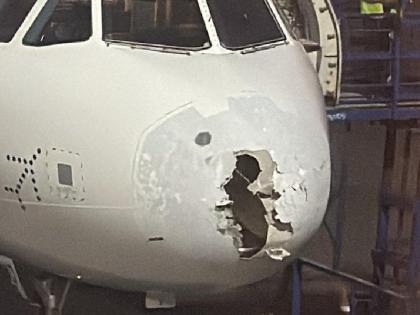 IndiGo plane damaged in mid-air passengers in panic watch horrifying video of accident | आसमान में क्षतिग्रस्त हुआ इंडिगो का विमान, दहशत में यात्री; देखें हादसे का भयावह वीडियो
