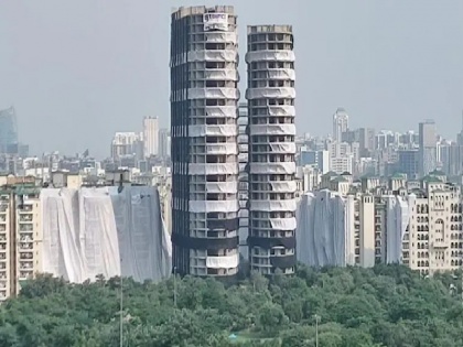 Demolition of Twin Towers will generate dust Noida Authority has told what is the plan to deal with pollution | ट्विन टावर को गिराए जाने से निकलेगा धूल का गुबार, नोएडा अथॉरिटी ने बताया क्या है प्रदूषण से निपटने की योजना