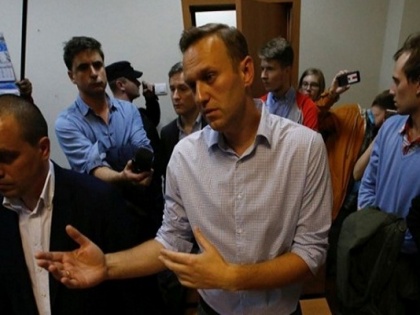Germany Russia's opposition leader Alexey Navleni was given Novichok 'poison', confirmed in foreign laboratories | जर्मनी: रूस के विपक्षी नेता एलेक्सी नवेलनी को नोविचोक ‘जहर’ दिया गया था, विदेशी प्रयोगशालाओं में पुष्टि
