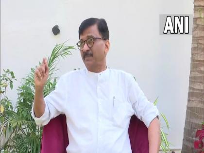 Uddhav Thackeray faction leader Sanjay Raut made big claim 2000 crore deal done for name symbol watch video | 'नाम व सिंबल के लिए हुई है 2 हजार करोड़ की डील', उद्धव ठाकरे गुट के नेता संजय राउत ने किया बड़ा दावा, देखें वीडियो Uddhav Thackeray faction leader Sanjay Raut made big claim 2000 crore deal done for name symbol watch video | 'नाम व सिंबल के लिए हुई है 2 हजार करोड़ की डील', उद्धव ठाकरे गुट के नेता संजय राउत ने किया बड़ा दावा, देखें वीडियो