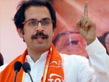 lok sabha election 2019 Shiv Sena's political clout may take a hit in Maharashtra, show exit polls. | शिवसेना का विपक्ष पर निशाना, चंद्रबाबू नायडू स्वयं को व्यर्थ ही थका रहे हैं, ‘‘रेंगने वाली’’ गठबंधन देशहित में नहीं 