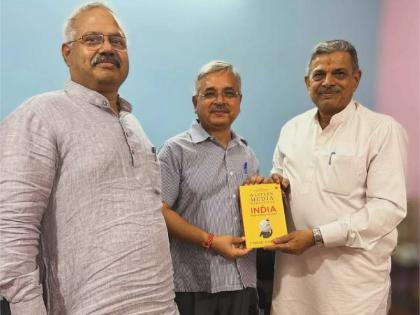 Senior journalist Umesh Upadhyay dies after accidental fall from building in Delhi, PM Modi condoles demise | दिल्ली: वरिष्ठ पत्रकार उमेश उपाध्याय का इमारत से गिरने से निधन, पीएम मोदी ने जताया शोक Senior journalist Umesh Upadhyay dies after accidental fall from building in Delhi, PM Modi condoles demise | दिल्ली: वरिष्ठ पत्रकार उमेश उपाध्याय का इमारत से गिरने से निधन, पीएम मोदी ने जताया शोक