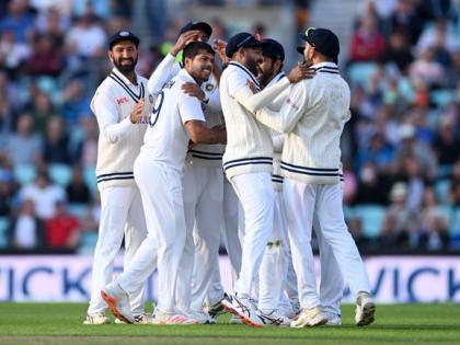 IND vs ENG Umesh Yadav Enters Elusive 150 Club Superb Spell Joe Root clean bowled Watch Magic Ball video | IND vs ENG: उमेश यादव के 150 विकेट, 16वें भारतीय बॉलर, जो रूट क्लीन बोल्ड, देखिए मैजिक बॉल वीडियो