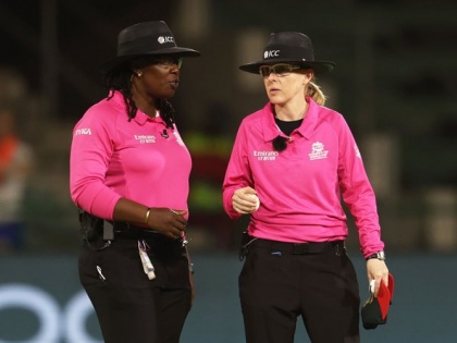 ICC Women's T20 World Cup 2023 aus vs sa All-female umpiring team confirmed for final Jacqueline Williams Kim Cotton field umpires GS Lakshmi referee see list | ICC T20 World Cup 2023: ऑस्ट्रेलिया-दक्षिण अफ्रीका में खिताबी टक्कर कल, महिला टी20 विश्व कप फाइनल में ये करेंगी अंपायरिंग, देखें लिस्ट