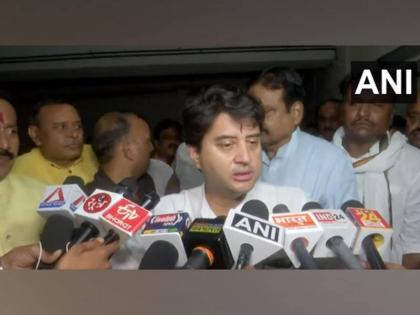 Jyotiraditya Scindia comments on I.N.D.I.A alliance says parties who used to hate each other are now coming together like a family | I.N.D.I.A पर सिंधिया ने साधा निशाना, कहा- जो पार्टियां एक-दूसरे से नफरत करती थीं, वे अब एक परिवार की तरह एकसाथ आ रही हैं