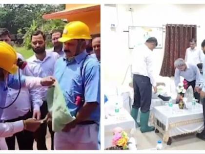 watch Union Minister Satish Chandra Dubey Video shows officer removing shoes adjusting his pyjamas General Manager see video | watch: सतीश चन्द्र दुबे के जूते उतारे और पैजामे का नाडा बांधा बीसीसीएल जीएम ने, वीडियो वायरल watch Union Minister Satish Chandra Dubey Video shows officer removing shoes adjusting his pyjamas General Manager see video | watch: सतीश चन्द्र दुबे के जूते उतारे और पैजामे का नाडा बांधा बीसीसीएल जीएम ने, वीडियो वायरल