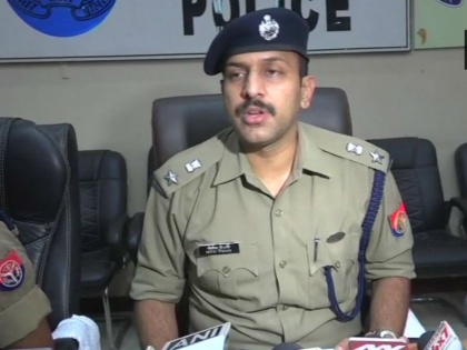 UP Police Public Services Commission (PSC, constable recruitment exam, Allahabad, Uttar Pradesh | यूपी पुलिस कॉन्स्टेबल भर्ती परीक्षा में नकल कराने वाले गिरोह का भंडाफोड़, 16 गिरफ्तार