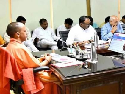 Uttar Pradesh Cabinet meeting 15 big decisions honorarium outsourced employees Rs 16000-20000, salary on 1-5th every month 948 new posts in three universities | 15 बड़े फैसले, आउटसोर्स कर्मचारियों का मानदेय 16000-20000 रुपये, हर माह 1-5 तारीख में सैलरी, तीन विवि में 948 नए पद