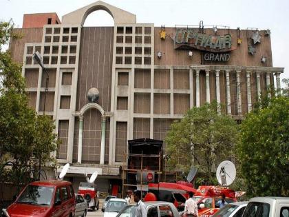 Uphaar case: Court orders release of convicts Gopal Ansal and Sushil Ansal in evidence tampering case | उपहार कांड: दोषी गोपाल अंसल और सुशील अंसल को अदालत ने सबूतों से छेड़छाड़ मामले में दिया जेल से रिहा करने का आदेश Uphaar case: Court orders release of convicts Gopal Ansal and Sushil Ansal in evidence tampering case | उपहार कांड: दोषी गोपाल अंसल और सुशील अंसल को अदालत ने सबूतों से छेड़छाड़ मामले में दिया जेल से रिहा करने का आदेश