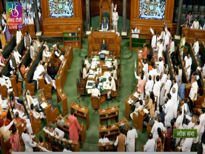 Uproar in Lok Sabha over Rahul Gandhi remarks and Adani group issue proceedings of Lok Sabha adjourned till 2 pm | राहुल गांधी की टिप्पणी और अडानी समूह के मामले पर लोकसभा में हंगामा, 2 बजे तक के लिए स्थगित की गई सदन की कार्यवाही