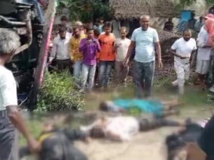 UP's Pratapgarh Nine killed 7 injured tanker runs over overloaded tempo Uncontrolled gas tanker overturned tempo full passengers | प्रतापगढ़ः सवारियों से भरे टेम्पो पर अनियंत्रित गैस टैंकर पलटा, चार महिलाओं सहित नौ लोगों की मौत और सात अन्य घायल UP's Pratapgarh Nine killed 7 injured tanker runs over overloaded tempo Uncontrolled gas tanker overturned tempo full passengers | प्रतापगढ़ः सवारियों से भरे टेम्पो पर अनियंत्रित गैस टैंकर पलटा, चार महिलाओं सहित नौ लोगों की मौत और सात अन्य घायल