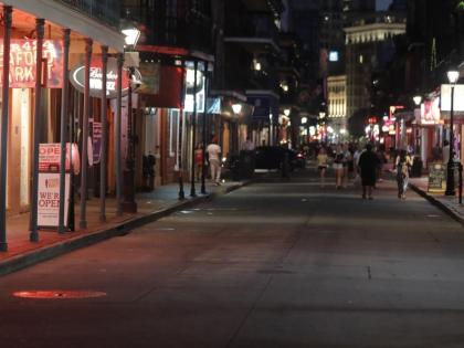 New Orleans 10 dead, 30 injured car plows crowd vehicle drove New Orlean's Canal and Bourbon Street | New Orleans: लोगों को रौंदा, 10 की मौत और 30 घायल, नए साल पर न्यू ओर्लियंस कैनाल और बॉर्बन स्ट्रीट में कोहराम New Orleans 10 dead, 30 injured car plows crowd vehicle drove New Orlean's Canal and Bourbon Street | New Orleans: लोगों को रौंदा, 10 की मौत और 30 घायल, नए साल पर न्यू ओर्लियंस कैनाल और बॉर्बन स्ट्रीट में कोहराम