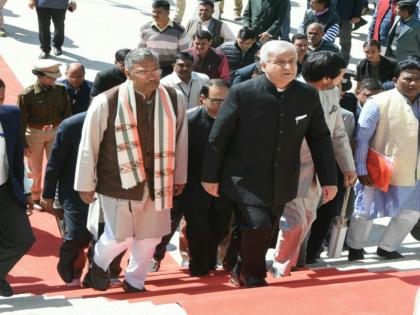 uttarakhand rawat govt allocates Rs 45585 crore for state Budget highlight | उत्तराखंड सरकार ने पेश किया बजट, राजकीय विद्यालयों में करेगी बुक बैंक स्थापित 