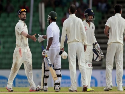 India vs Bangladesh: CAB to refund tickets bought for Days 4 and 5 of Pink Ball Test | IND vs BAN: फैंस के लिए खुशखबरी, वापस मिल रहे हैं टिकट के पैसे