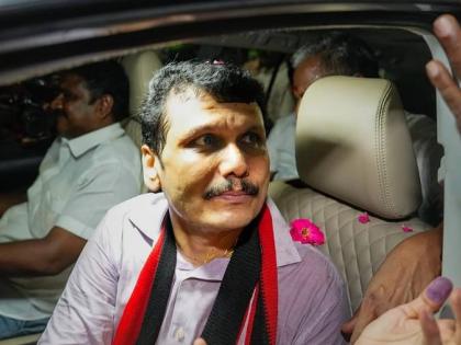 SC to Tamil Nadu minister V Senthil Balaji We grant bail and next day you become minister Supreme Court questions Senthil Balaji's appointment Minister getting bail | SC to Tamil Nadu minister V Senthil Balaji: हमने आपको जमानत दी और अगले दिन आप मंत्री बन गए?, सेंथिल बालाजी को लेकर दिल्ली से चेन्नई तक हल्ला बोल SC to Tamil Nadu minister V Senthil Balaji We grant bail and next day you become minister Supreme Court questions Senthil Balaji's appointment Minister getting bail | SC to Tamil Nadu minister V Senthil Balaji: हमने आपको जमानत दी और अगले दिन आप मंत्री बन गए?, सेंथिल बालाजी को लेकर दिल्ली से चेन्नई तक हल्ला बोल