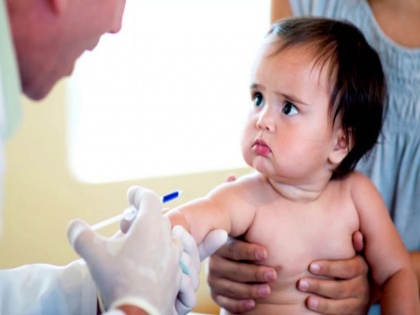 Fear of contracting COVID-19 prevents parents from taking kids for vaccination | कोविड-19 के डर से बच्चों को टीके लगवाने में देरी कर रहे हैं माता-पिता