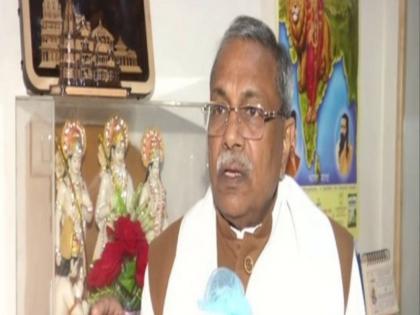 Pakistan a graveyard for non-Muslims those opposing CAA should revise their stand says VHP | हिंदू मंदिर पर हमले के बाद फूटा VHP नेता का गुस्सा, कहा- गैर-मुस्लिमों के लिए कब्रिस्तान बन चुका है पाकिस्तान