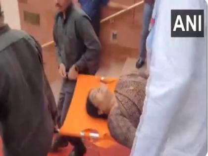 Video Congress MP Phulo Devi Netam Collapses Inside Parliament While Protesting Over NEET Paper Leak | कांग्रेस सांसद फूलो देवी नेताम संसद में चक्कर खाकर गिरीं, NEET पेपर लीक के खिलाफ कर रही थी विरोध प्रदर्शन