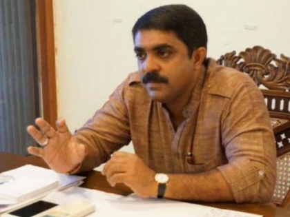 GFP president Vijai Sardesai accused Goa CM Pramod Sawant of 'stabbing in the bench' | GFP अध्यक्ष विजय सरदेसाई ने गोवा के CM प्रमोद सावंत पर लगाया ‘पीठ में छुरा घोंपने’ का आरोप