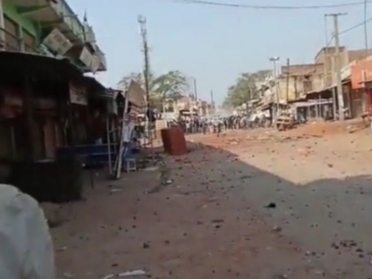 Violent clash between two groups in Jharkhand amid preparations for Mahashivratri section 144 invoked | महाशिवरात्रि की तैयारियों के बीच झारखंड में दो गुटों में हिंसक झड़प, धारा 144 लागू
