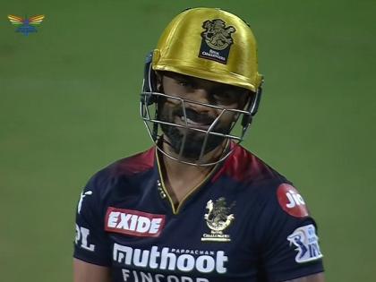 IPL 2022 Virat Kohli golden ducks in IPL vs LSG Mumbai DYP 2022 Dushmantha Chameera | IPL 2022: पांच साल बाद गोल्डन डक पर आउट हुए कोहली, आईपीएल में खराब फॉर्म जारी, फैंस निराश, फोटो वायरल