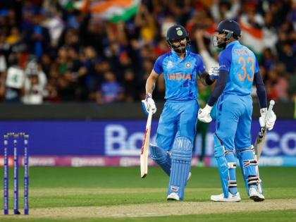 ind vs Pakistan ICC T20 World Cup 2022 india won 4 wickets virat kohli fifty hardik pandya diwali gift | टी20 विश्व कप 2022ः दिवाली गिफ्ट, दुबई का बदला लिया, कोहली और हार्दिक की 'विराट' पारी, 4 विकेट से मारी बाजी