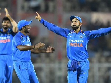 India vs Australia: Virat Kohli drops most clear hint for India playing XI for World Cup 2019 | IND vs AUS: कोहली ने कर दिया वर्ल्ड कप के लिए टीम इंडिया की प्लेइंग इलेवन का खुलासा! पांचवें वनडे में दिए ये संकेत