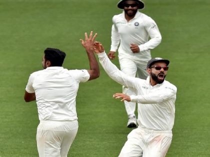 india vs australia test virat kohli praises cheteshwar pujara innings and bowlers performance | IND Vs AUS: कोहली ने ऐडिलेड जीत को बताया अच्छी शुरुआत पर भारतीय बल्लेबाजी में बताई ये बड़ी कमी