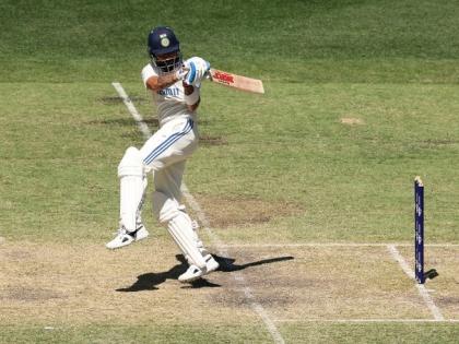 Virat kohli AUS vs IND 1st Day 3 Perth Test Score 81st international hundred Sir Don Bradman 29 Virat 30 Kohli said Sorry fans wait 16 months and 15 test innings | Virat kohli AUS vs IND 1st Day 3 Perth Test Score: सर डॉन ब्रैडमैन 29 और विराट 30?, कोहली ने कहा- सॉरी फैंस आपको 16 माह और 15 टेस्ट पारियों का करना पड़ा इंतजार...