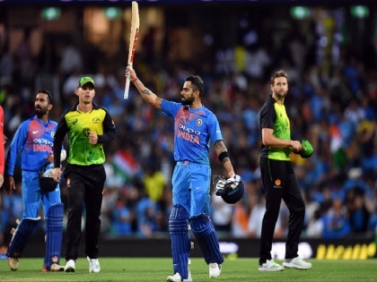 india vs australia 3rd t20 virat kohli praises bowlers says team was better skill wise | कोहली ने तीसरे टी20 में जीत के बाद की बॉलर्स की जमकर तारीफ, फिंच बोले- पावरप्ले से पलटा मैच