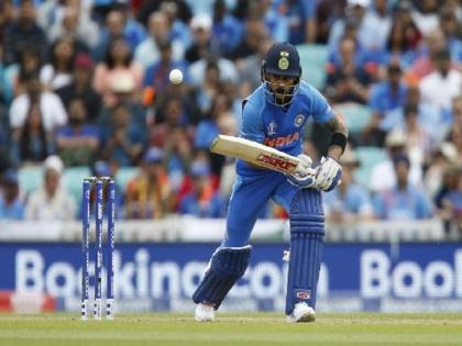 <a href='https://www.lokmatnews.in/topics/virat-kohli/'>विराट कोहली</a> न्यूजीलैंज के खिलाफ वॉर्म-अप में 18 रन ही बना सके (AFP)