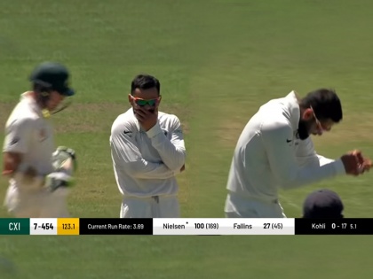 India vs Australia: Virat Kohli Takes A rare Wicket during practice match, Watch Video | Ind vs Aus: कोहली ने लिया शतक जड़ने वाले ऑस्ट्रेलियाई बल्लेबाज का विकेट, खुद ही नहीं कर पाए यकीन, देखें वीडियो