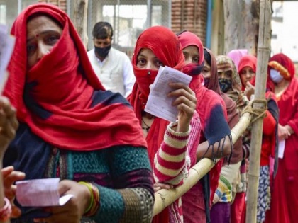 Gujarat Election: No party or candidate allowed to campaign in Raj Samadhiyala village in Rajkot | गुजरात के इस गांव में अनोखी परंपरा! नहीं है किसी पार्टी या उम्मीदवार को प्रचार की इजाजत, वोट नहीं देने पर लगता है जुर्माना