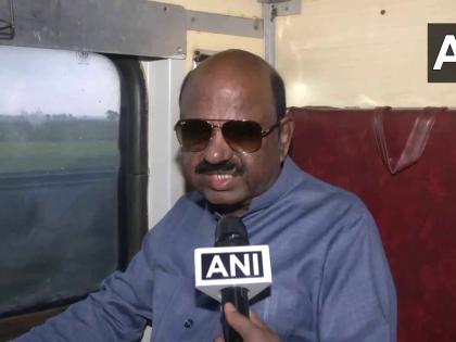 Murshidabad violence live Darkest Hour Before Dawn West Bengal Governor CV Ananda Bose Heads To Violence-Hit Murshidabad | Murshidabad violence: सीएम ममता बनर्जी ने कहा-मुर्शिदाबाद मत जाइये, गवर्नर बोले-हिंसा प्रभावित क्षेत्र में जा रहा हूं