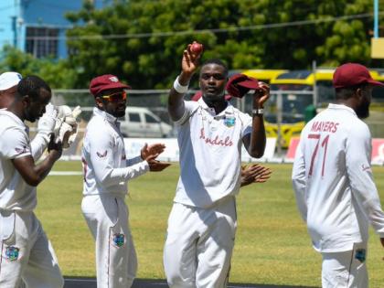 West Indies vs PakistanWon by one wicket Kemar Roach and Jaden Seals partnership of 17 runs | West Indies vs Pakistan: एक विकेट से जीता वेस्टइंडीज, केमार रोच और जेडेन सील्स से पार नहीं पाया पाकिस्तान, जोड़े 17 रन