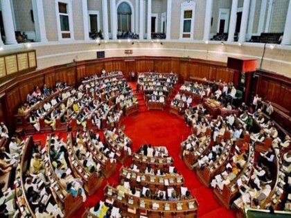 Bengal assembly passes bill seeking to make CM chancellor of state-run varsities | बंगाल विधानसभा में मुख्यमंत्री को चांसलर बनाने की मांग वाला विधेयक पारित, राज्य द्वारा संचालित विश्वविद्यालयों पर होगा लागू